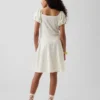 Kinderkleid mit Rüschen
