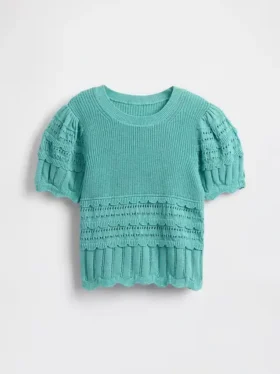 Kinderpullover mit Wellenkante und gemischten Maschen