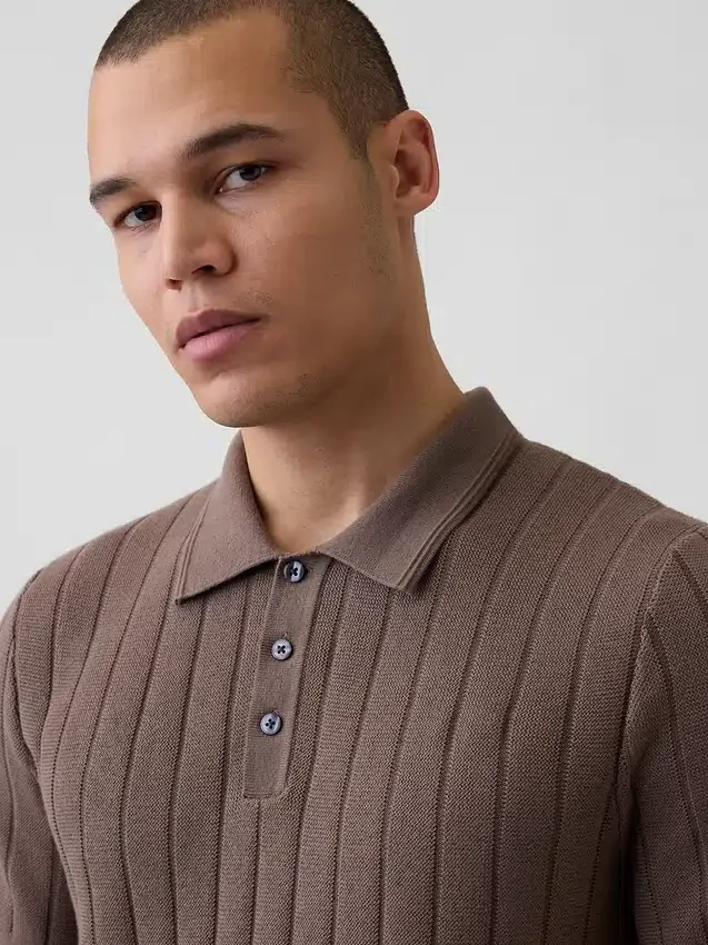 Klassischer Polo-Pullover