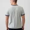 Klassisches T-Shirt