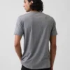 Klassisches T-Shirt