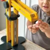 Kleiner Baumeister – Gelbes Kran-Spielzeug für Kleinkinder