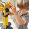 Kleiner Baumeister – Gelbes Kran-Spielzeug für Kleinkinder