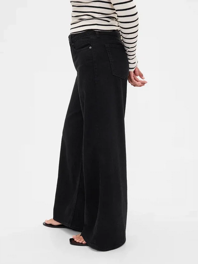 Kurvenbetonte, ultrasofte Baggy-Jeans mit mittlerer Leibhöhe