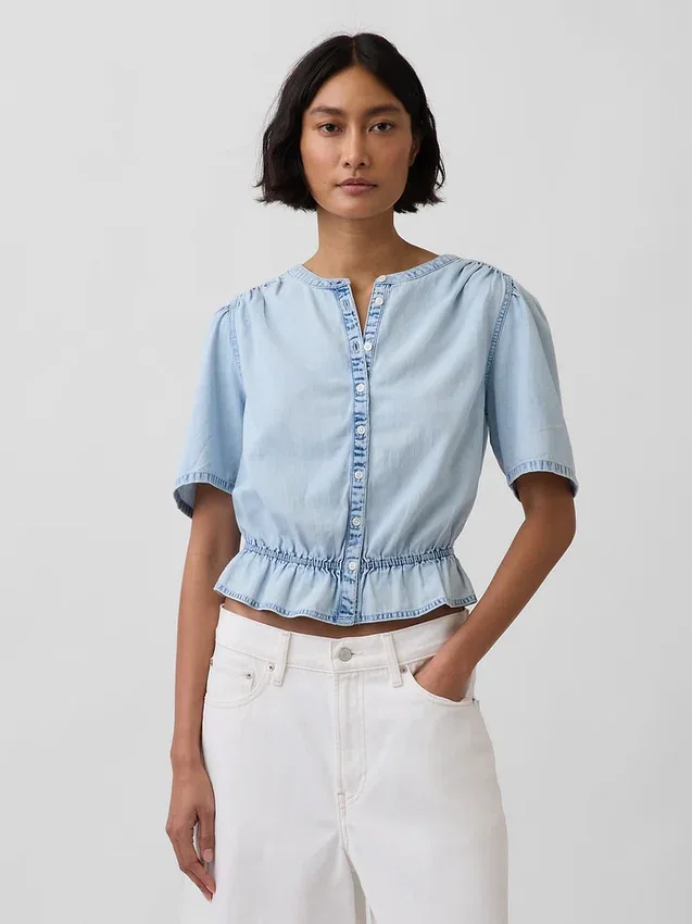 Kurzes Peplum-Oberteil aus Denim