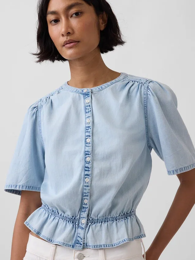 Kurzes Peplum-Oberteil aus Denim