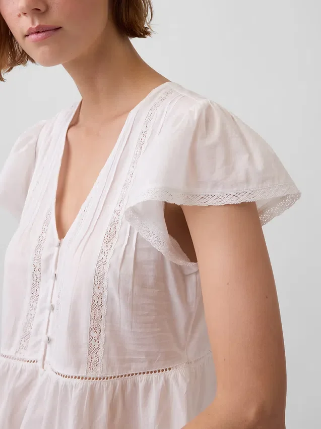 Kurzes Peplum-Oberteil aus Spitzenvoile
