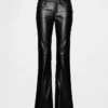 Lange, schmal geschnittene Hose aus recyceltem veganem Leder mit niedriger Leibhöhe