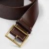 Ledergürtel mit quadratischer Schnalle