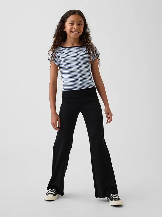 Leggings für Kinder mit umgeschlagenem Saum und ausgestelltem Bein