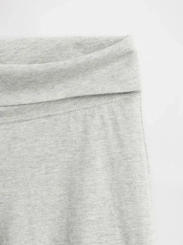 Leggings für Kinder mit weitem Bein und umgeschlagenem Bund