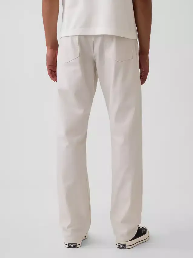 Locker sitzende Straight-Jeans
