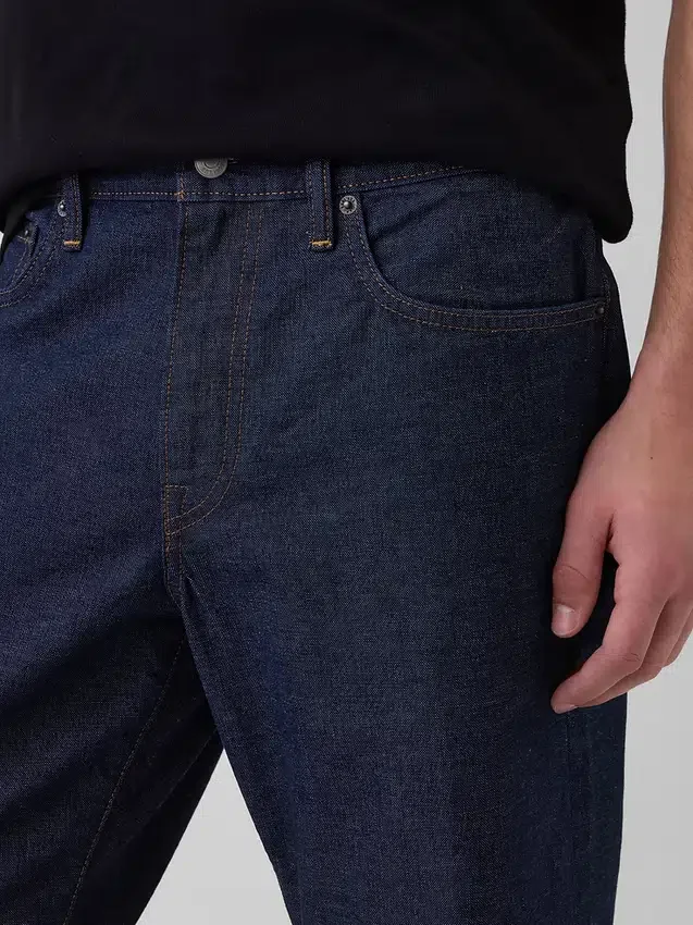 Locker sitzende Straight-Jeans