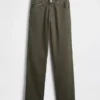 Locker sitzende Straight-Jeans