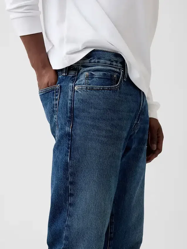 Locker sitzende Straight-Jeans