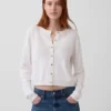 Locker sitzender, kurz geschnittener Pullover aus 100 % Baumwolle