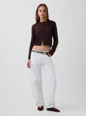 Locker sitzender, kurz geschnittener Pullover aus 100 % Baumwolle