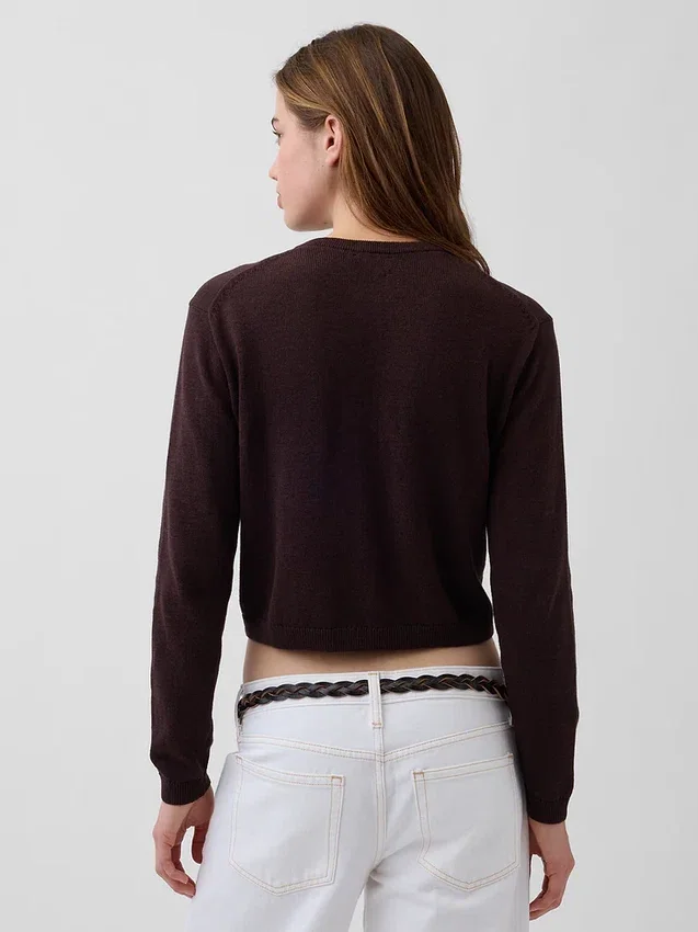 Locker sitzender, kurz geschnittener Pullover aus 100 % Baumwolle