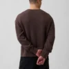 Locker sitzender, kurzer Pullover mit Rundhalsausschnitt