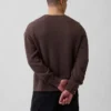 Locker sitzender, kurzer Pullover mit Rundhalsausschnitt
