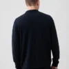 Locker sitzender Pullover