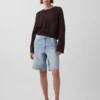 Locker sitzender Pullover aus 100 % Baumwolle im Häkel-Look