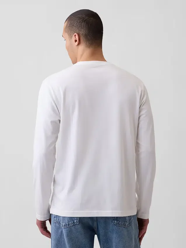 Locker sitzendes Henley-T-Shirt