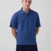 Locker sitzendes Piqué-Poloshirt