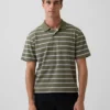 Locker sitzendes Piqué-Poloshirt