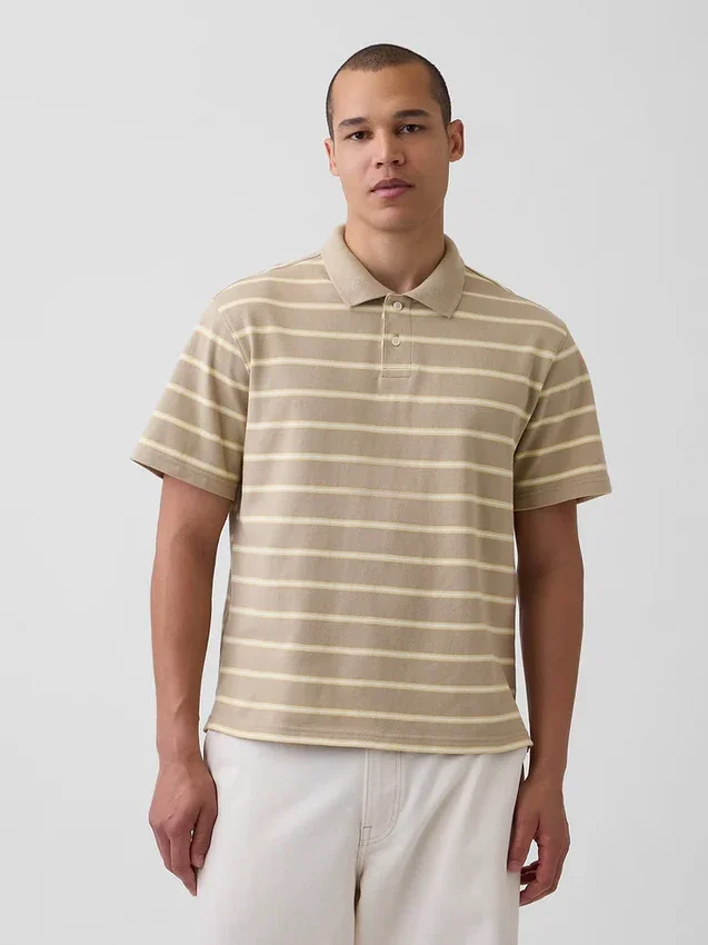 Locker sitzendes Piqué-Poloshirt