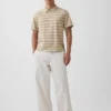 Locker sitzendes Piqué-Poloshirt