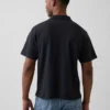 Locker sitzendes Piqué-Poloshirt