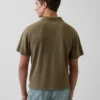 Locker sitzendes Piqué-Poloshirt