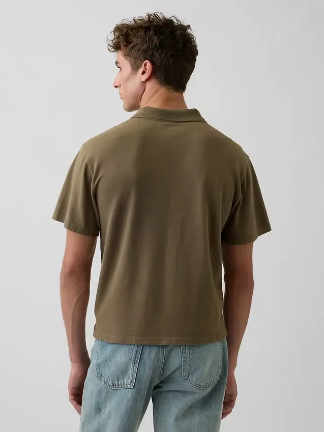 Locker sitzendes Piqué-Poloshirt