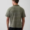 Locker sitzendes Piqué-Poloshirt