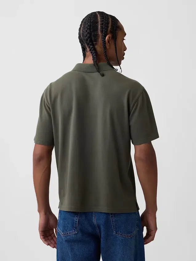 Locker sitzendes Piqué-Poloshirt