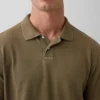 Locker sitzendes Piqué-Poloshirt