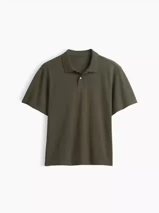 Locker sitzendes Piqué-Poloshirt