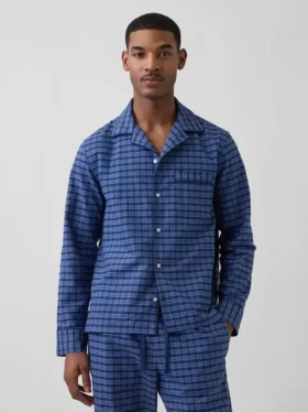 Locker sitzendes Pyjamahemd