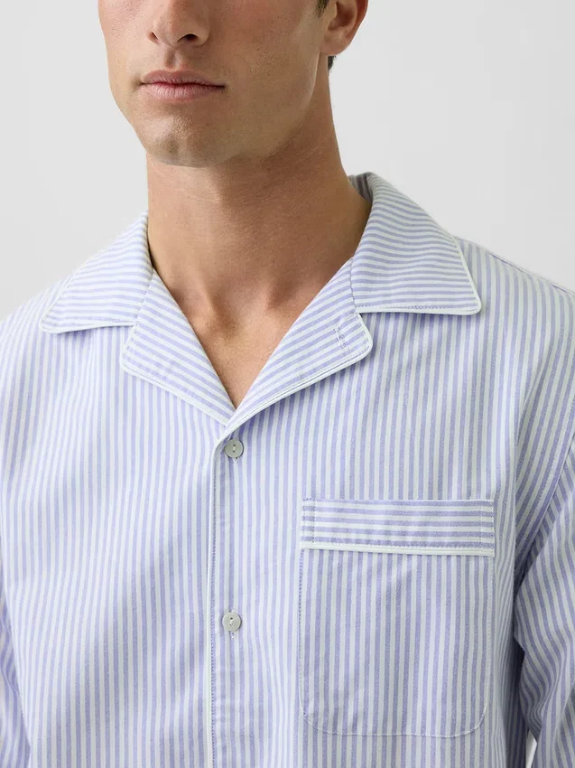 Locker sitzendes Pyjamahemd
