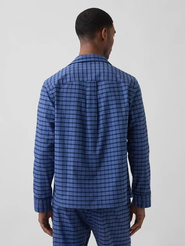 Locker sitzendes Pyjamahemd