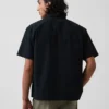Locker sitzendes Utility-Hemd mit geradem Saum
