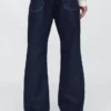 Lockere Boot-Jeans