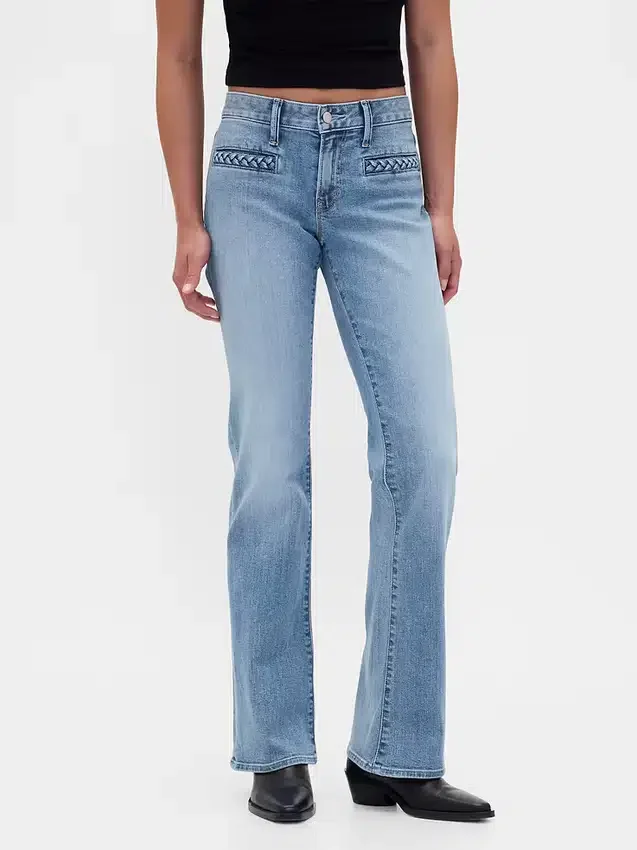 Long & Lean-Jeans mit niedriger Leibhöhe und geflochtenen Taschen