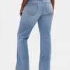 Long & Lean-Jeans mit niedriger Leibhöhe und geflochtenen Taschen