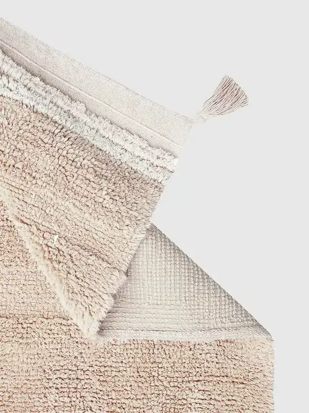 Lorena Canals – Waschbarer kleiner „Bloom“-Teppich