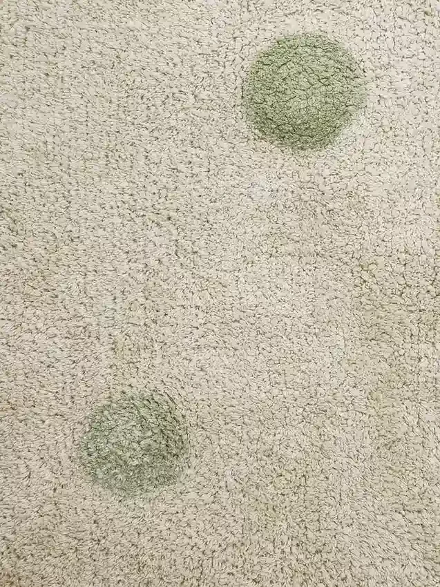 Lorena Canals Waschbarer Teppich „Hippy Dots“ in Oliv