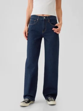 Lose Jeans im Stil der 90er mit mittlerer Leibhöhe