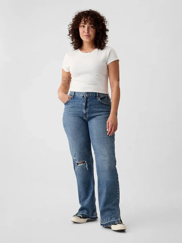 Lose Jeans im Stil der 90er mit mittlerer Leibhöhe