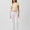 Low-Rise-Jeans im lockeren 90er-Jahre-Stil